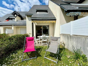 Charmant T2 avec Terrasse à Carnac - 4 Pers, Mer à 5km, Animations à 800m, Animaux Acceptés - FR-1-377-15
